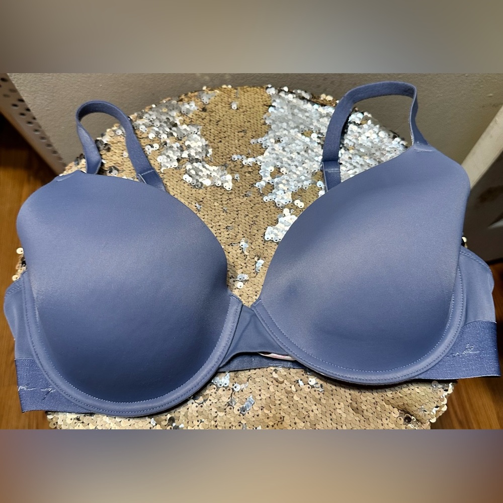 Victoria’s Secret pink bra women’s size 36D